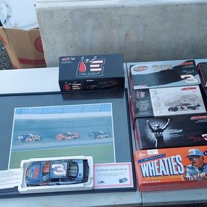 1:24 Dale Earnhardt  with pitcure I took in his last lap I was in turn 4 I woeke